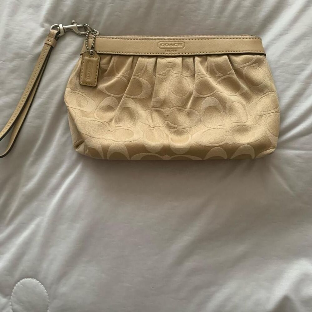 Coach Women's Tan and Cream Small Handbag